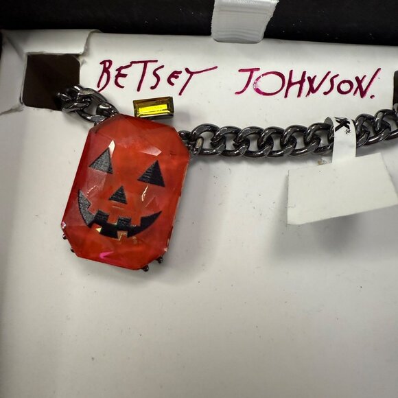 Betsey Johnson Jack-O-Lantern Necklace With Pumpkin Charm & Mixed Metal Chain - Picture 3 of 10